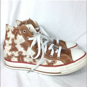 Gingerbread converse